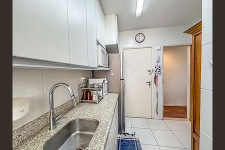 Apartamento à venda com 70m², 2 quartos e 1 vagaCozinha