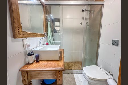 Apartamento à venda com 70m², 2 quartos e 1 vagaBanheiro Social