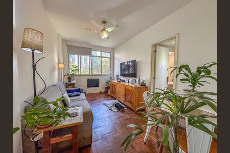 Apartamento à venda com 70m², 2 quartos e 1 vagaSala