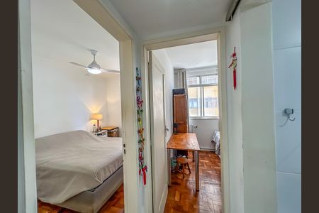Apartamento à venda com 70m², 2 quartos e 1 vagaCorredor