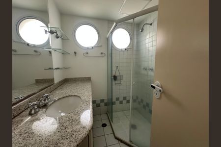 Apartamento para alugar com 58m², 1 quarto e 1 vaga Apartamento para alugar com 58m², 1 quarto e 1 vagaBanheiro da Suíte