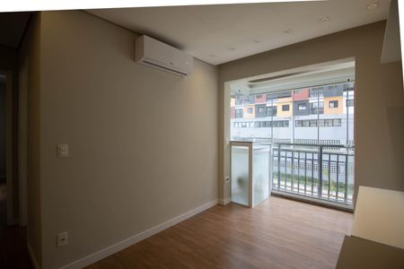 Sala de apartamento à venda com 2 quartos, 45m² em Vila Andrade, São Paulo