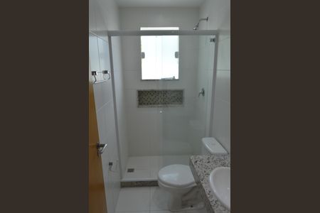 Casa de condomínio à venda com 188m², 4 quartos e 3 vagasBanheiro da Suíte 1