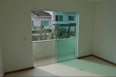 Casa de condomínio à venda com 188m², 4 quartos e 3 vagasSuíte 4