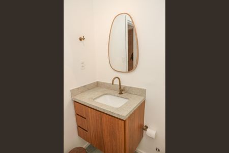 Casa à venda com 90m², 3 quartos e sem vagaBanheiro