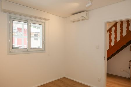 Sala de casa para alugar com 3 quartos, 90m² em Pompeia, São Paulo