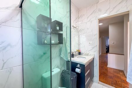 Casa à venda com 184m², 3 quartos e 2 vagasBanheiro Social