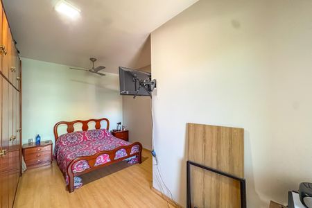 Casa à venda com 184m², 3 quartos e 2 vagasQuarto 3