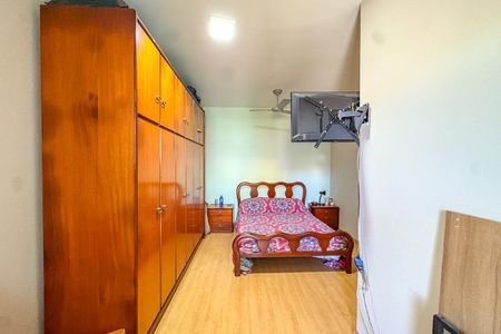 Casa à venda com 184m², 3 quartos e 2 vagasQuarto 3