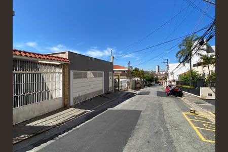 Casa à venda com 280m², 3 quartos e 6 vagas Casa à venda com 280m², 3 quartos e 6 vagasFachada