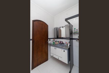 Casa à venda com 280m², 3 quartos e 6 vagas Casa à venda com 280m², 3 quartos e 6 vagasBanheiro da Suíte