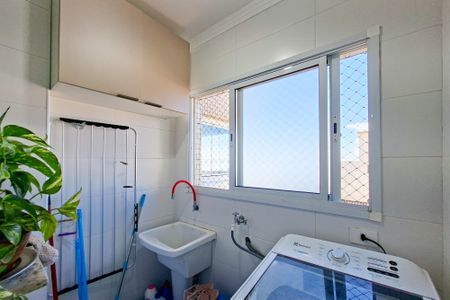 Apartamento para alugar com 108m², 2 quartos e 1 vagaÁrea de Serviço