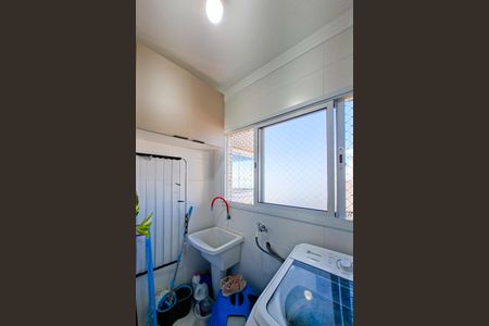 Apartamento para alugar com 108m², 2 quartos e 1 vagaÁrea de Serviço