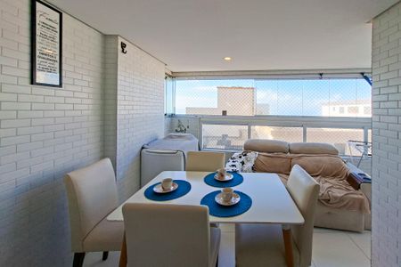 Apartamento para alugar com 108m², 2 quartos e 1 vagaVaranda