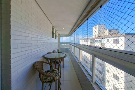 Apartamento para alugar com 108m², 2 quartos e 1 vagaSacada da Suíte 1 e 2