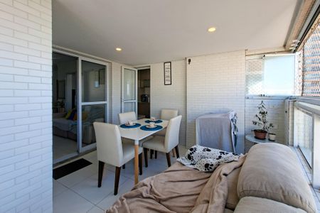 Apartamento para alugar com 108m², 2 quartos e 1 vagaVaranda