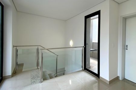 Apartamento para alugar com 116m², 2 quartos e 2 vagas Apartamento para alugar com 116m², 2 quartos e 2 vagasSala de Estar