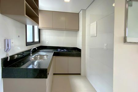 Apartamento para alugar com 116m², 2 quartos e 2 vagas Apartamento para alugar com 116m², 2 quartos e 2 vagasCozinha
