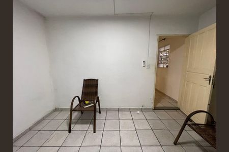 Casa à venda com 200m², 2 quartos e 2 vagas Casa à venda com 200m², 2 quartos e 2 vagasQuarto 1