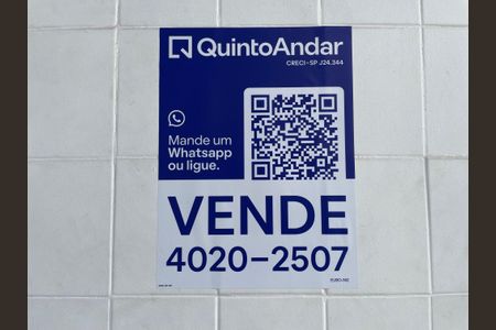Casa à venda com 200m², 2 quartos e 2 vagas Casa à venda com 200m², 2 quartos e 2 vagasPlaca