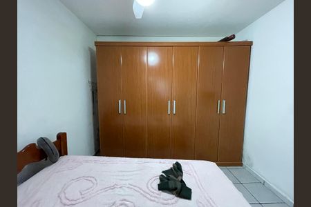 Casa à venda com 200m², 2 quartos e 2 vagas Casa à venda com 200m², 2 quartos e 2 vagasQuarto 2