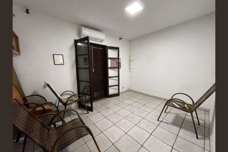 Quarto 1 de casa à venda com 2 quartos, 200m² em Jardim Celeste, São Paulo