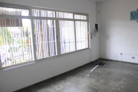 Sala de casa para alugar com 2 quartos, 109m² em Jardim Aida, Guarulhos