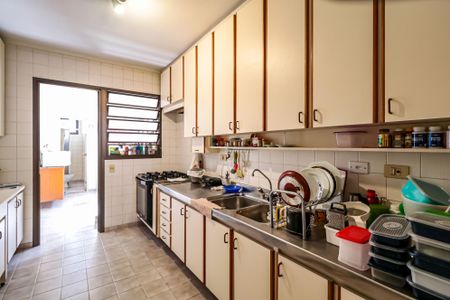 Apartamento para alugar com 270m², 4 quartos e 4 vagasCozinha
