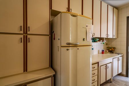 Apartamento para alugar com 270m², 4 quartos e 4 vagasCozinha