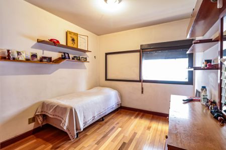 Apartamento para alugar com 270m², 4 quartos e 4 vagasQuarto 2