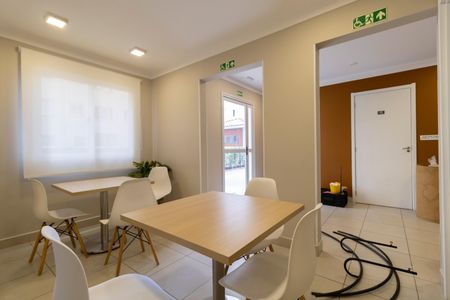 Apartamento à venda com 41m², 2 quartos e sem vagaÁrea Comum - Salão de Festas