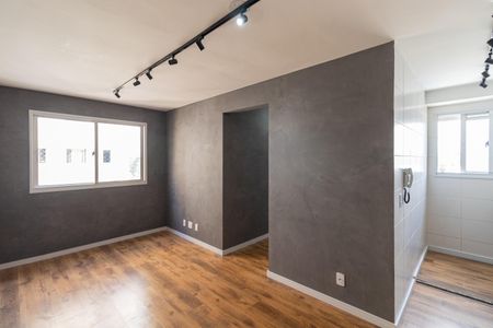 Sala de apartamento à venda com 2 quartos, 41m² em Itaquera, São Paulo