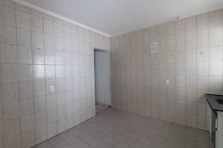 Casa à venda com 213m², 5 quartos e 3 vagasCozinha casa 2