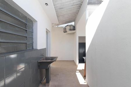 Casa à venda com 213m², 5 quartos e 3 vagasÁrea de Serviço 