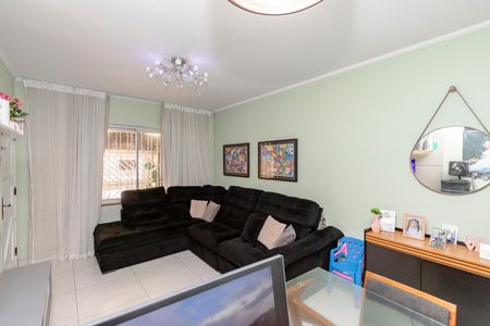 Sala de casa à venda com 2 quartos, 112m² em Jardim Aeroporto, São Paulo