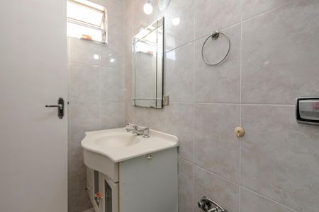 Casa à venda com 112m², 2 quartos e 2 vagasBanheiro da Suíte 2