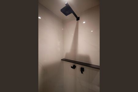 Studio para alugar com 28m², 1 quarto e sem vaga Studio para alugar com 28m², 1 quarto e sem vagaBanheiro