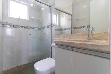Apartamento à venda com 60m², 3 quartos e 1 vaga Apartamento à venda com 60m², 3 quartos e 1 vagaBanheiro da Suíte