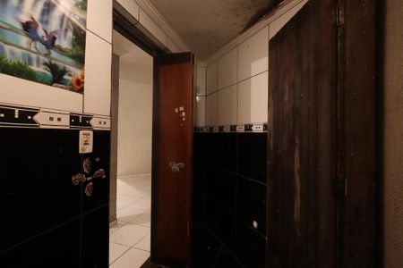 Casa à venda com 350m², 3 quartos e 3 vagasCasa 3 - Banheiro 2