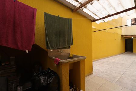 Casa à venda com 350m², 3 quartos e 3 vagasCasa 2 - Área de Serviço