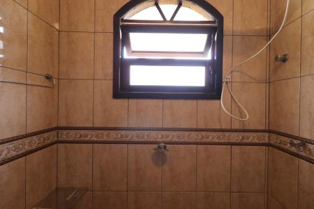 Casa à venda com 350m², 3 quartos e 3 vagasCasa 1 - Banheiro do 2º Piso - Box