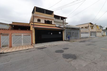 Casa à venda com 350m², 3 quartos e 3 vagasFachada
