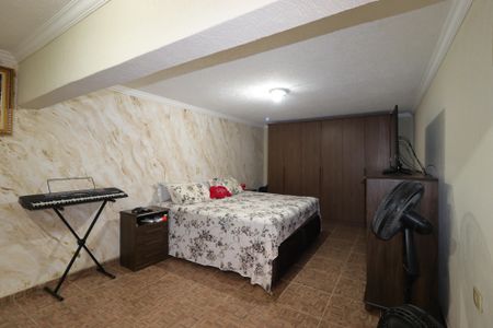 Casa à venda com 350m², 3 quartos e 3 vagasCasa 2 - Quarto