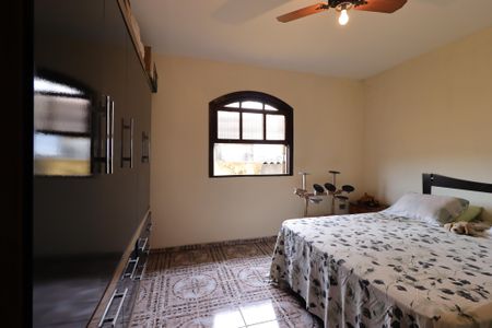 Casa à venda com 350m², 3 quartos e 3 vagasCasa 1 - Quarto 1