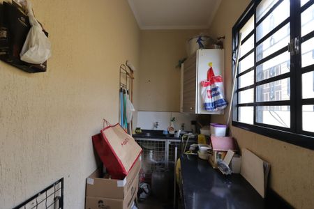Casa à venda com 350m², 3 quartos e 3 vagasCasa 1 - Cozinha - Despensa