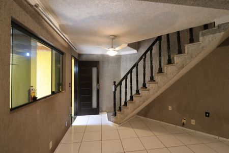 Casa à venda com 350m², 3 quartos e 3 vagasCasa 3 - Sala