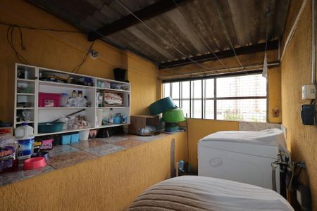 Casa à venda com 350m², 3 quartos e 3 vagasCasa 1 - Área de Serviço