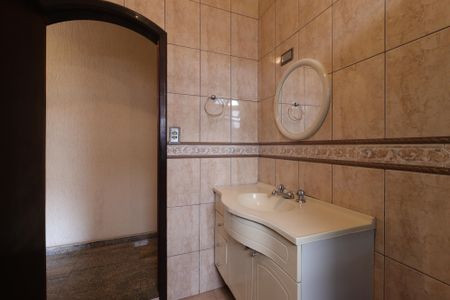 Casa à venda com 350m², 3 quartos e 3 vagasCasa 1 - Banheiro do 2º Piso