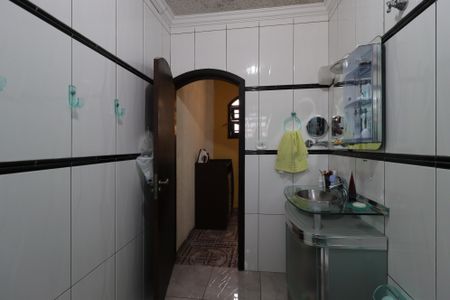 Casa à venda com 350m², 3 quartos e 3 vagasCasa 1 - Banheiro da Suíte