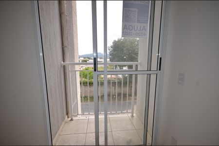 Apartamento para alugar com 50m², 2 quartos e 1 vagaPlaca instalada